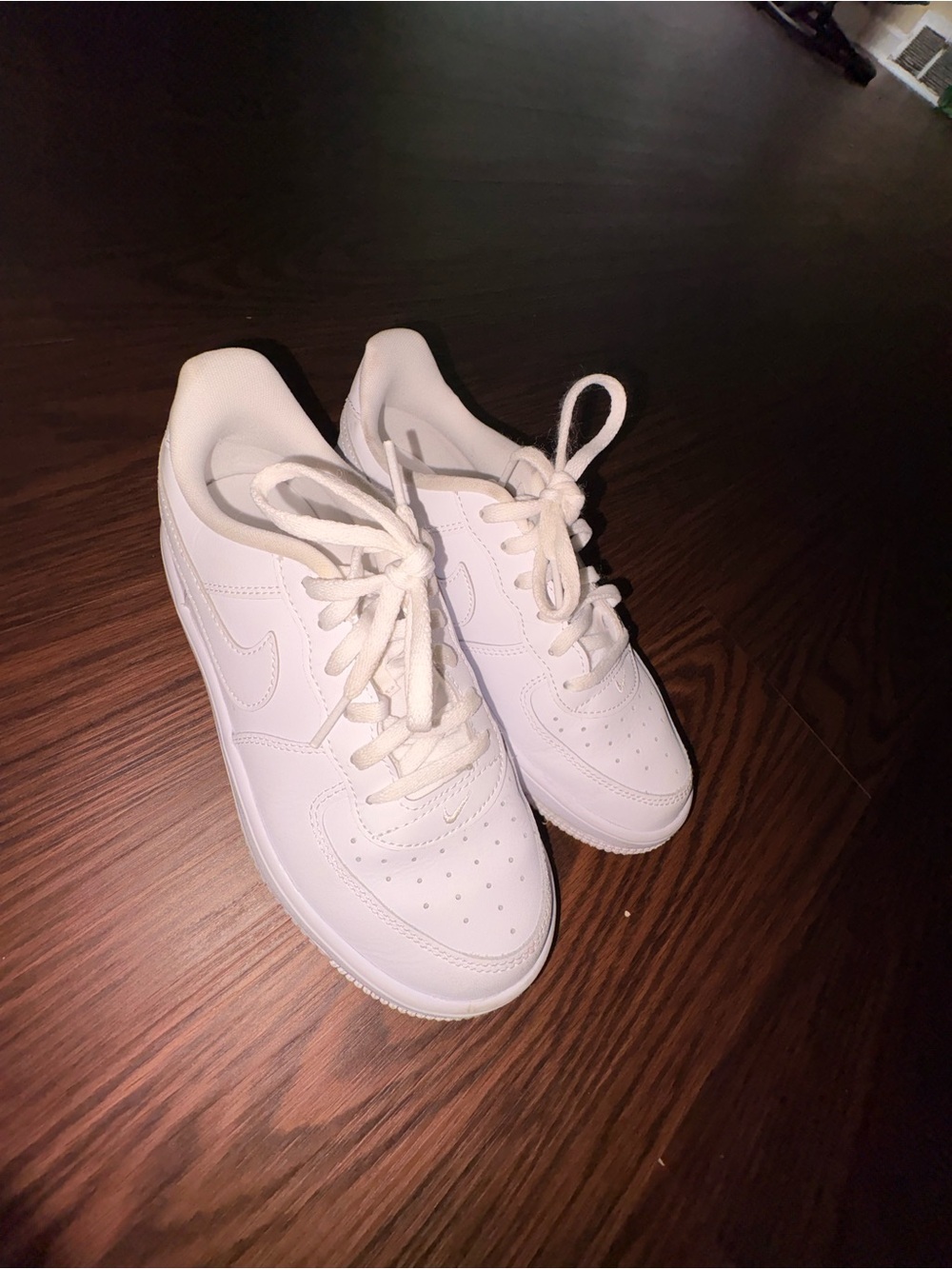 Nike Kids White Low-Top Sneakers - Air Force 1 Classic Lace-Up
